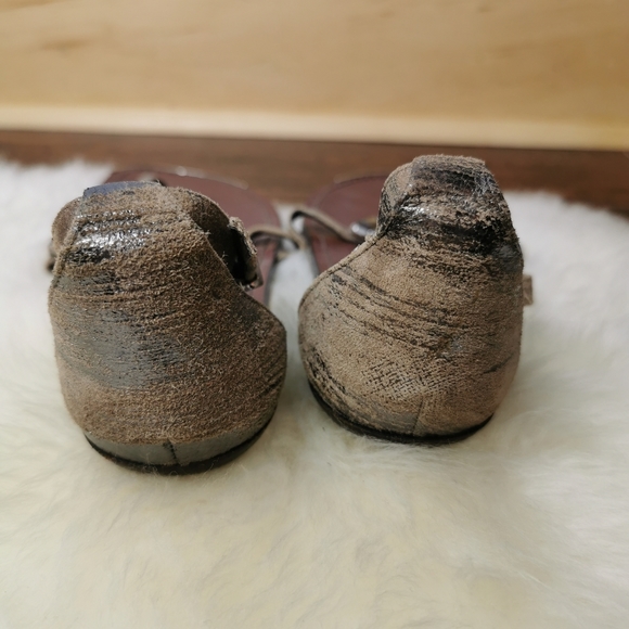 New Vince Camuto Sandals - Picture 5 of 7